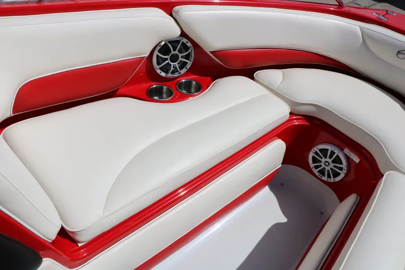 Slide: The Image of Crownline Boats 23 SS LPX 2009 - 25