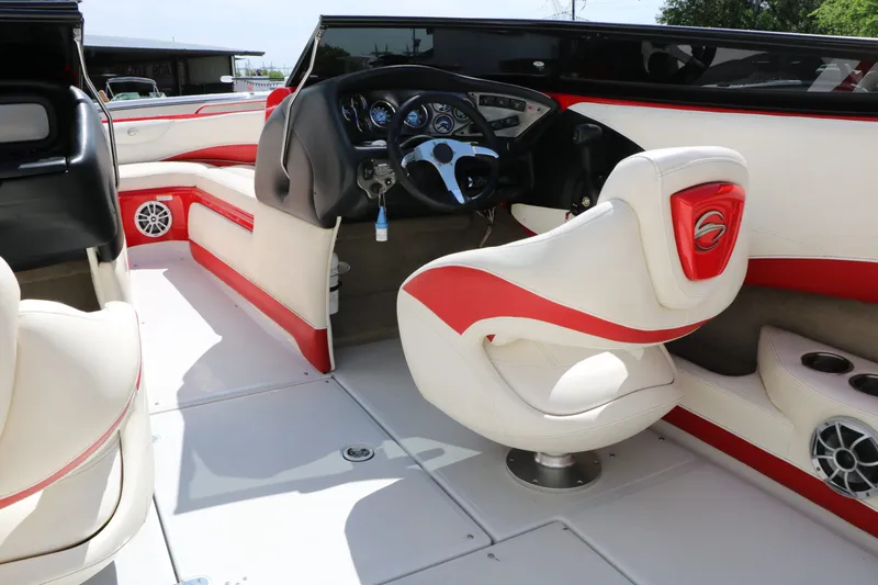 Slide: The Image of Crownline Boats 23 SS LPX 2009 - 30