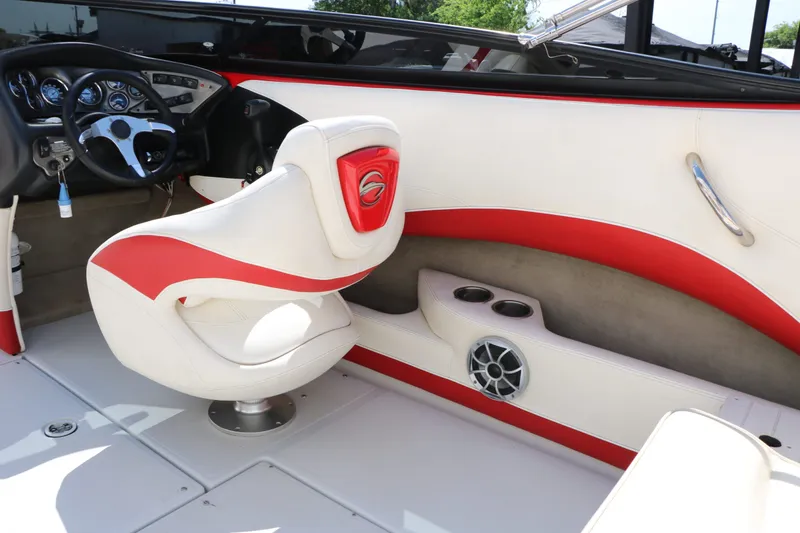 Slide: The Image of Crownline Boats 23 SS LPX 2009 - 33