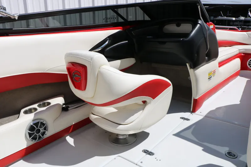 Slide: The Image of Crownline Boats 23 SS LPX 2009 - 40