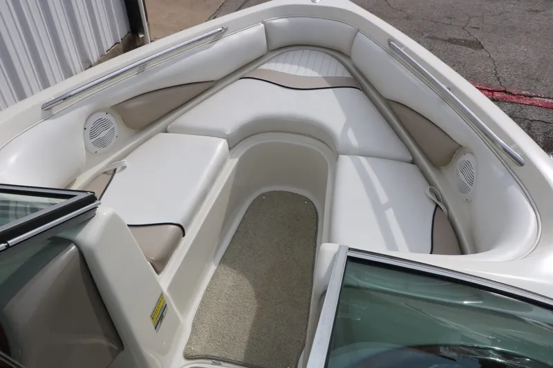 Slide: The Image of Caravelle 207 BR 2006 - 18