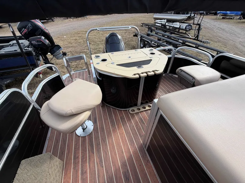 Slide: The Image of South Bay 522 FCR/TT 2015 - 10