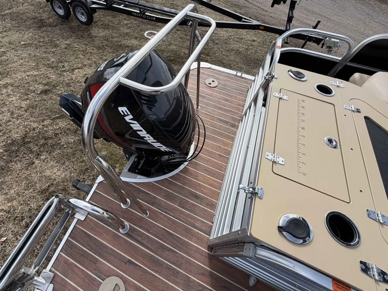 Slide: The Image of South Bay 522 FCR/TT 2015 - 11