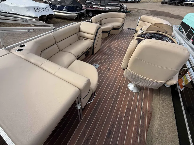 Slide: The Image of South Bay 522 FCR/TT 2015 - 9