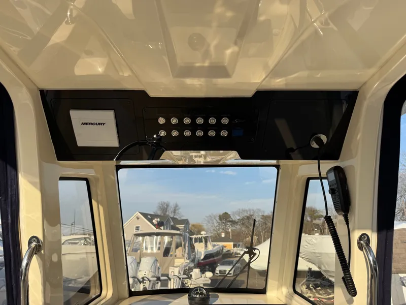 Slide: The Image of Scout 281 xss Carbon 2024 - 18