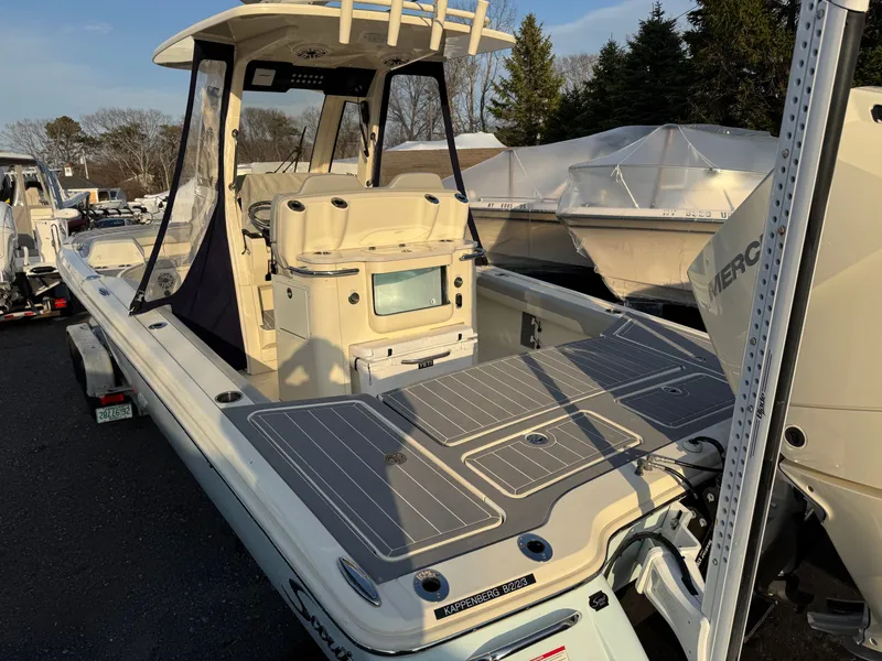 Slide: The Image of Scout 281 xss Carbon 2024 - 33