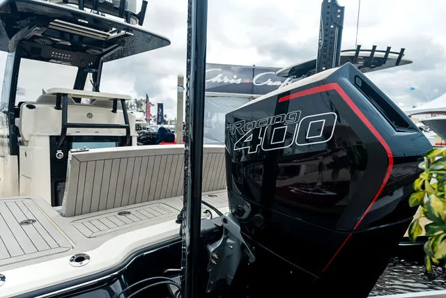 Slide: The Image of Scout 281 xss Carbon 2024 - 39