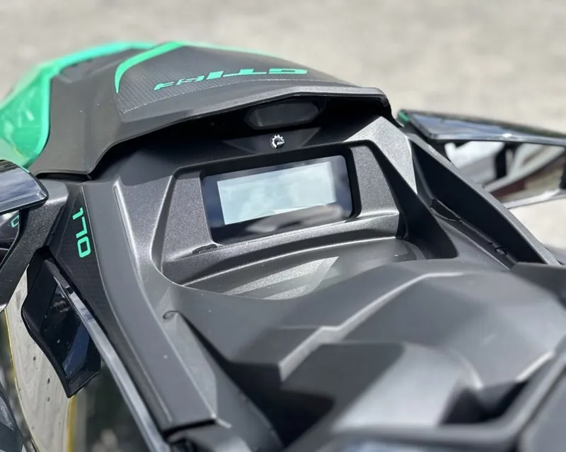 Slide: The Image of Sea-Doo GTI SE 170 2026 - 8