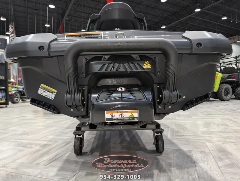 Slide: The Image of Sea-Doo GTI SE 170 2026 - 18