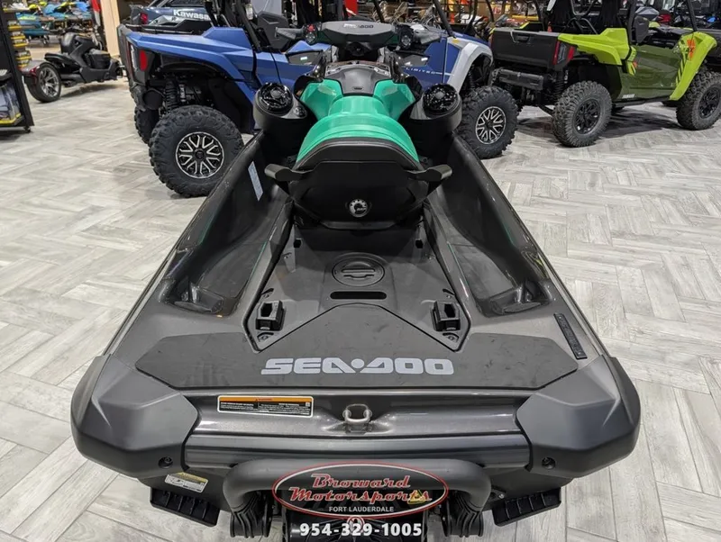 Slide: The Image of Sea-Doo GTI SE 170 2026 - 6