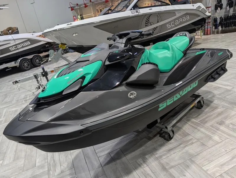 Slide: The Image of Sea-Doo GTI SE 170 2026 - 24