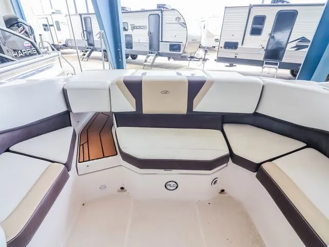 Slide: The Image of Regal 2000ES 2017 - 12