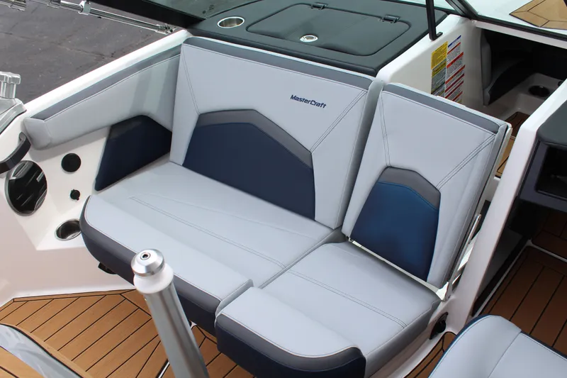 Slide: The Image of MasterCraft ProStar 2026 - 15