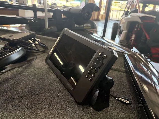 Slide: The Image of Tracker Pro Team 195 TXW 2026 - 21