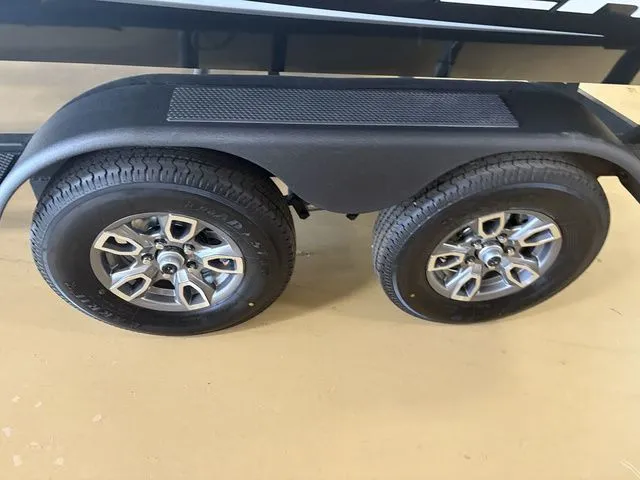 Slide: The Image of Tracker Pro Team 195 TXW 2026 - 29