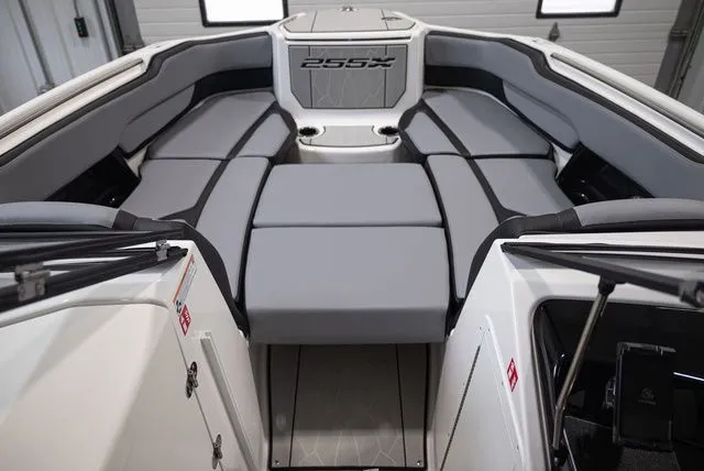 Slide: The Image of Yamaha 255XE 2026 - 13