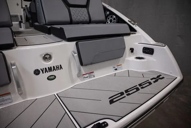 Slide: The Image of Yamaha 255XE 2026 - 21