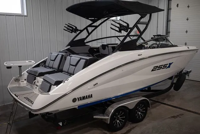 Slide: The Image of Yamaha 255XE 2026 - 4