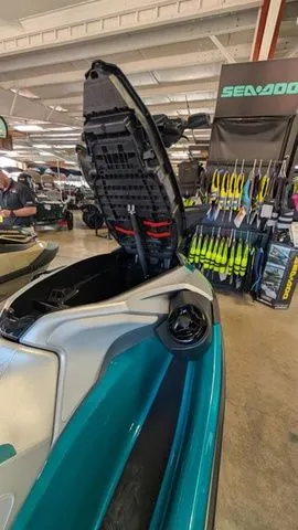 Slide: The Image of Sea-Doo GTX 2025 - 8