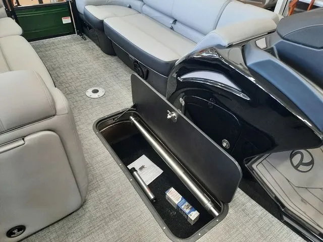 Slide: The Image of Regency 230 DL3 2026 - 20