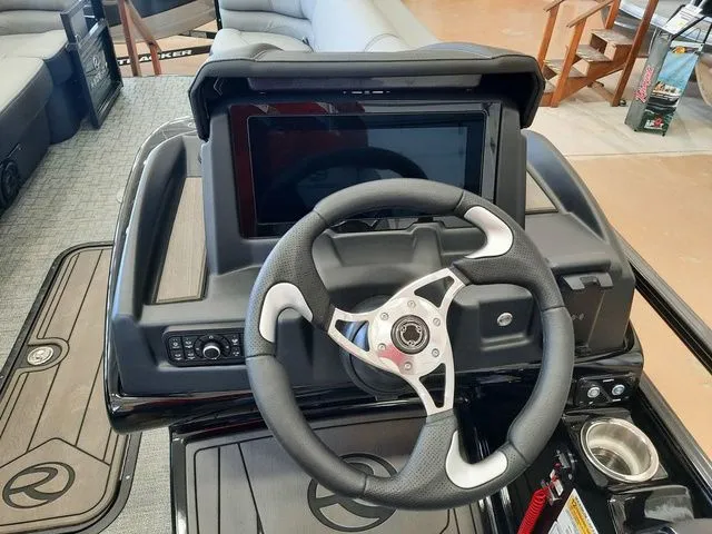 Slide: The Image of Regency 230 DL3 2026 - 5