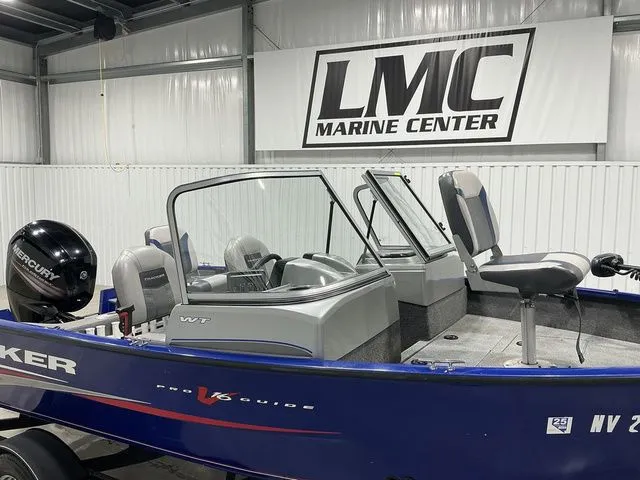 Slide: The Image of Tracker Pro Guide V-16 WT 2018 - 6