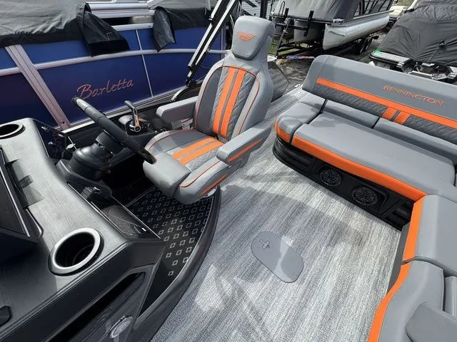 Slide: The Image of Bennington M Swingback 24 MSB 2026 - 17