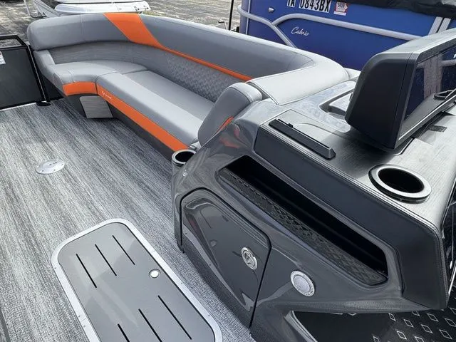 Slide: The Image of Bennington M Swingback 24 MSB 2026 - 23