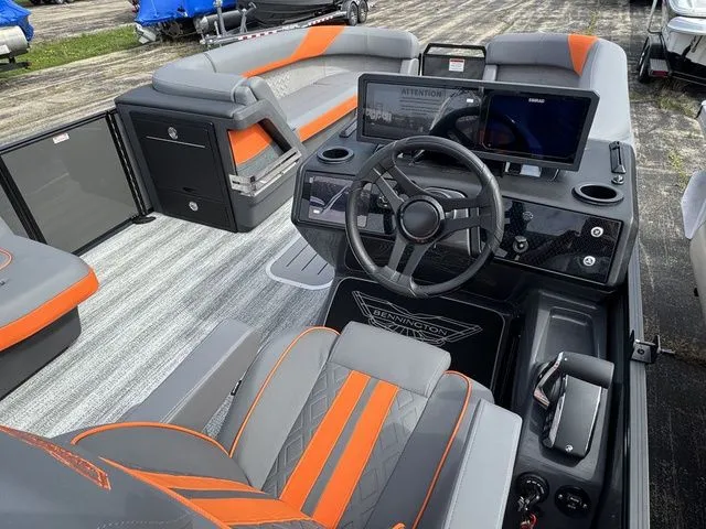 Slide: The Image of Bennington M Swingback 24 MSB 2026 - 25