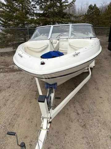 Slide: The Image of Maxum 1800 SR 2023 - 11