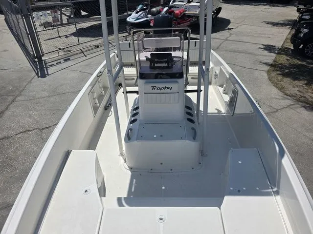 Slide: The Image of Bayliner T21BAY 2021 - 13