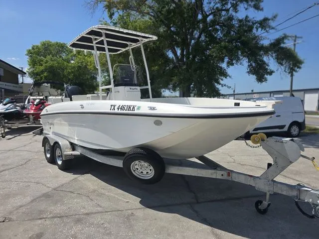 Slide: The Image of Bayliner T21BAY 2021 - 4