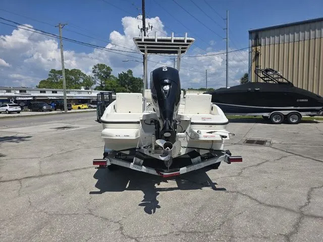 Slide: The Image of Bayliner T21BAY 2021 - 7