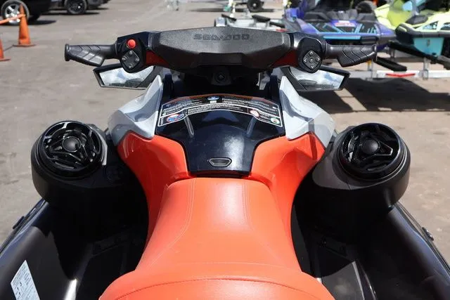 Slide: The Image of Sea-Doo GTI™ SE 130 iBR with Audio 2022 - 10