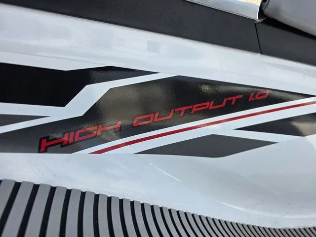 Slide: The Image of Yamaha VX DELUXE-WHITE 2018 - 10