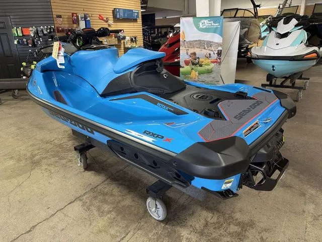 Slide: The Image of Sea-Doo RXP-X™ 325 Tech, BRP Premium A, iBR Gulfstream Blu 2026 - 13