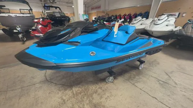 Slide: The Image of Sea-Doo RXP-X™ 325 Tech, BRP Premium A, iBR Gulfstream Blu 2026 - 9