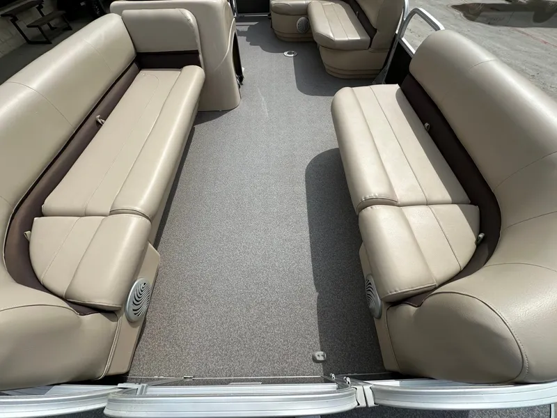 Slide: The Image of Interior of a 2017 Tracker 20 DLX pontoon boat. - 20