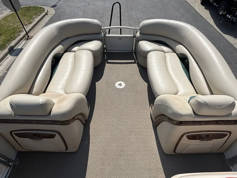 Slide: The Image of Sun Tracker Party Barge 22 2010 - 13