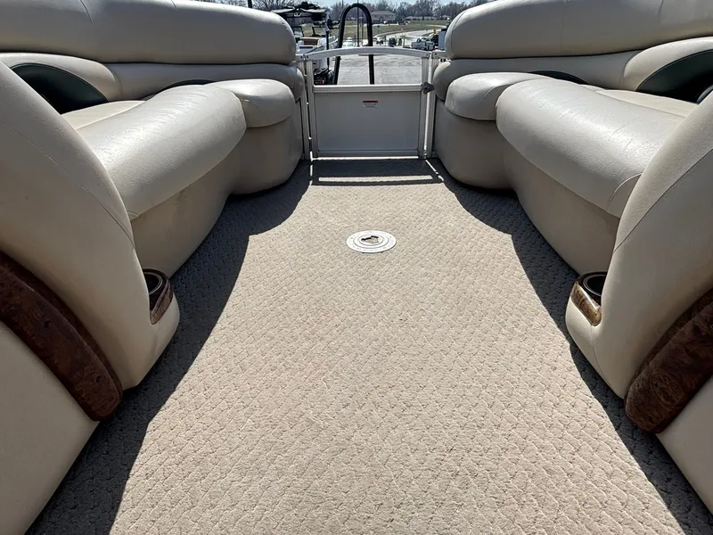 Slide: The Image of Sun Tracker Party Barge 22 2010 - 14