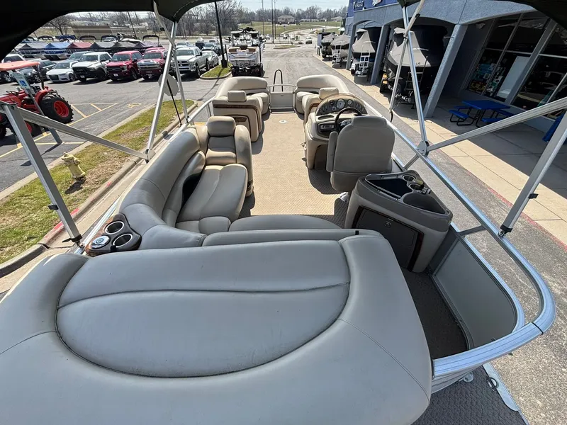 Slide: The Image of Sun Tracker Party Barge 22 2010 - 38