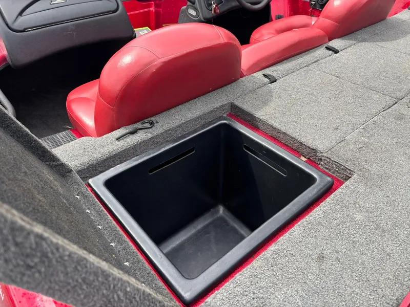 Slide: The Image of Tracker NX 882 DC 2003 - 19