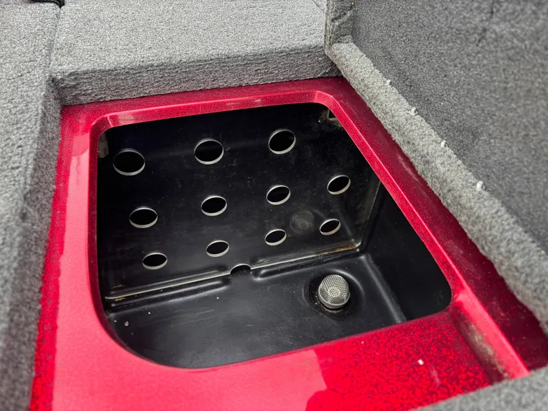 Slide: The Image of Tracker NX 882 DC 2003 - 22