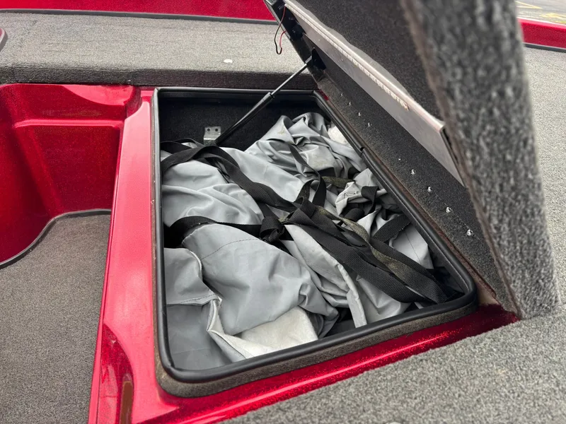 Slide: The Image of Tracker NX 882 DC 2003 - 23