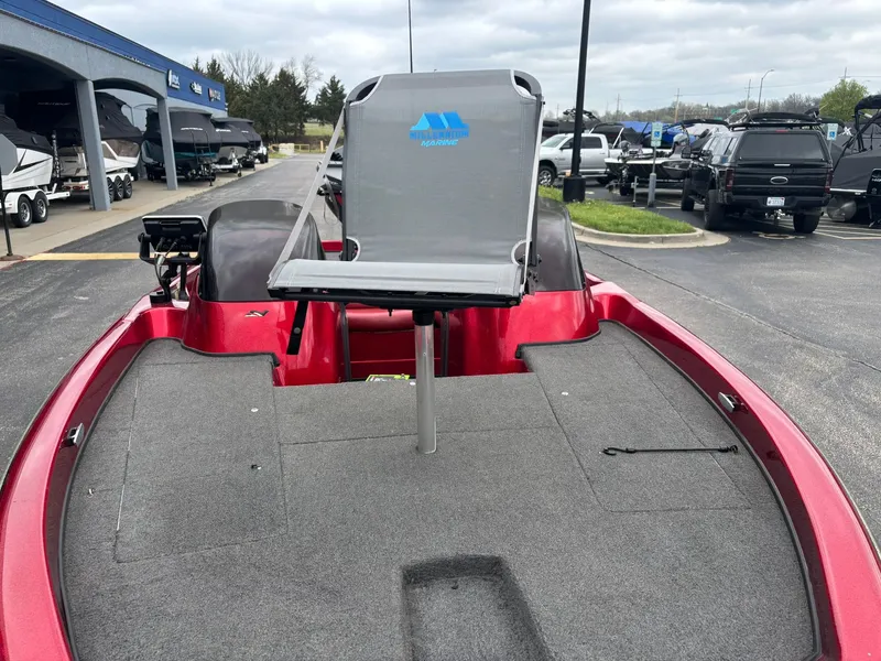 Slide: The Image of Tracker NX 882 DC 2003 - 25