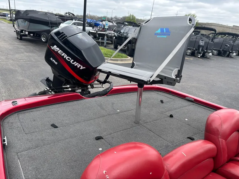 Slide: The Image of Tracker NX 882 DC 2003 - 26