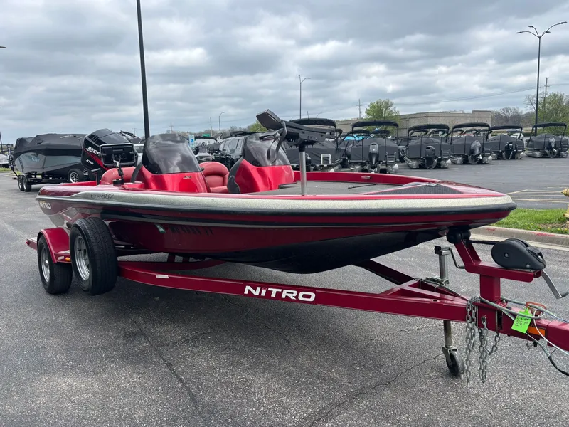 Slide: The Image of Tracker NX 882 DC 2003 - 3