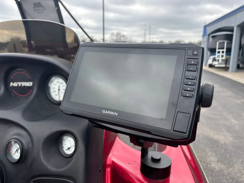 Slide: The Image of Tracker NX 882 DC 2003 - 31