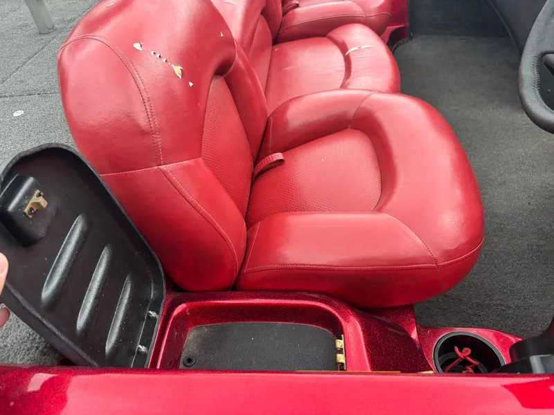 Slide: The Image of Tracker NX 882 DC 2003 - 33