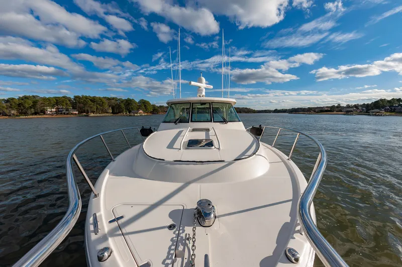 Slide: The Image of Pursuit OS 385 Offshore 2015 - 3